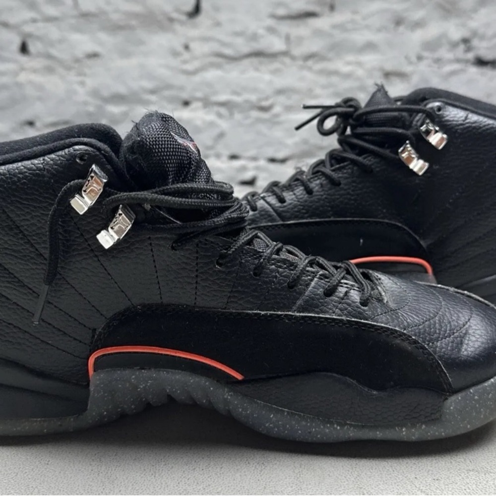 Size 10 - Jordan 12 Retro Utility - Picture 3 of 6